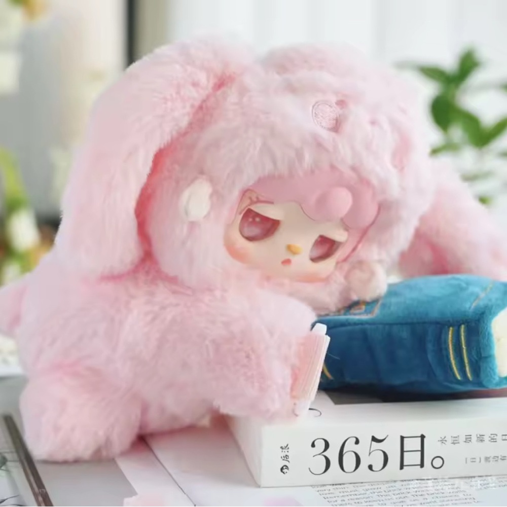 Yookiv8 Companion Series Fashionable Plush Blind Box Backpack Pendant Cute